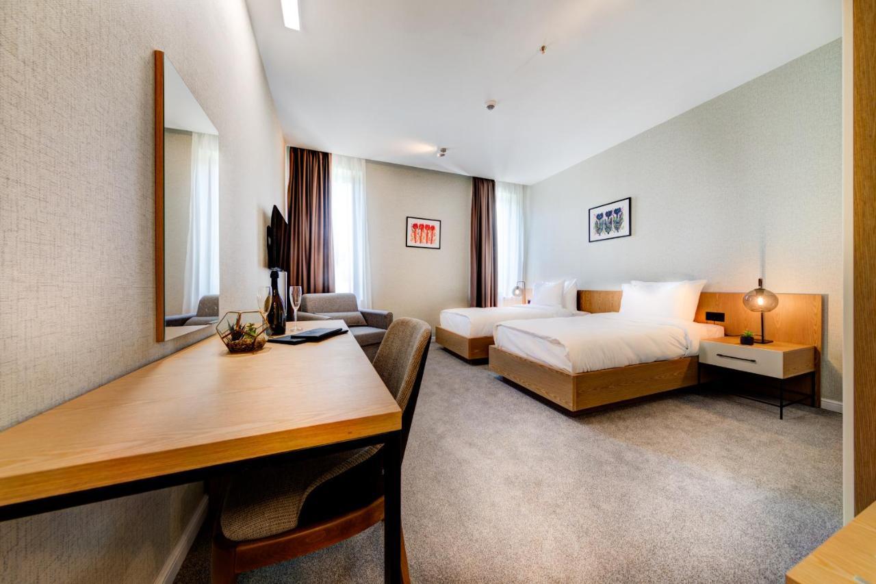 Hotel Zeta By Sambic Danilovgrad Buitenkant foto